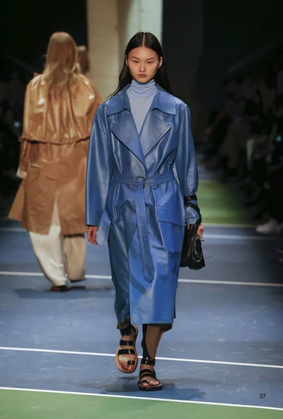 Look 37